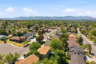 2237 E Camino Way S, Cottonwood Heights, UT 84121 - Photo 57