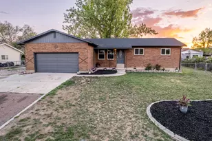 634 S 2100 W, Vernal, UT 84078 - Photo 1