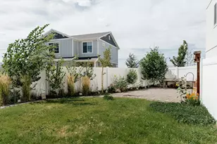 44 E Polaris Dr, Saratoga Springs, UT 84045 - Photo 19
