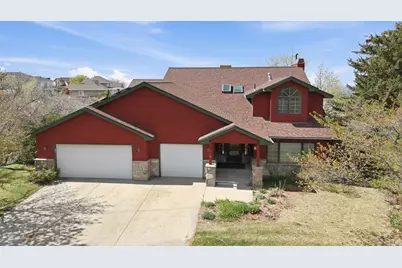 8 Altawood Dr S, Sandy, UT 84092 - Photo 3
