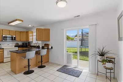 1297 S 925 W, Woods Cross, UT 84087 - Photo 5