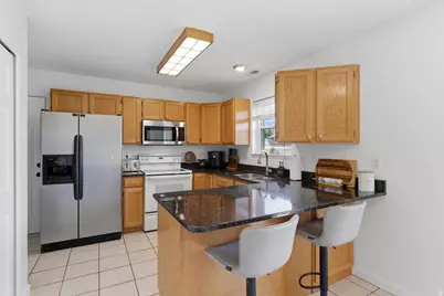 1297 S 925 W, Woods Cross, UT 84087 - Photo 7