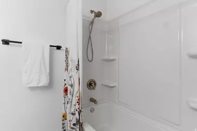 1297 S 925 W, Woods Cross, UT 84087 - Photo 17