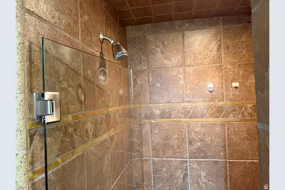 105 3rd Ave, Dutch John, UT 84023 - Photo 21