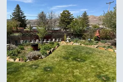 105 3rd Ave, Dutch John, UT 84023 - Photo 25