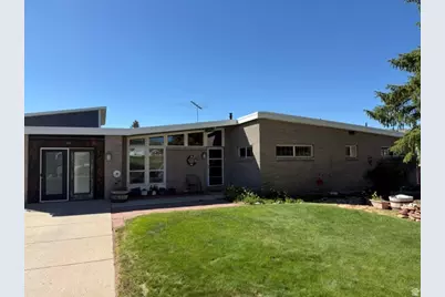 105 3rd Ave, Dutch John, UT 84023 - Photo 37