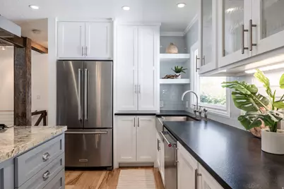 2807 E Morningside Dr S, Salt Lake City, UT 84124 - Photo 9