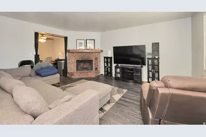968 W Sunberry Dr S, Murray, UT 84123 - Photo 23