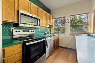 1460 E Highland Cove Ln, Millcreek, UT 84124 - Photo 21