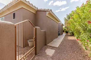 595 S Pinebrook Ln, Saint George, UT 84770 - Photo 9