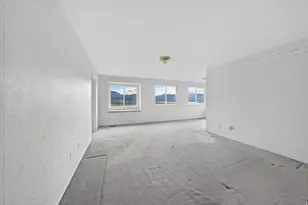 8927 E Pineview Dr N, Huntsville, UT 84317 - Photo 27