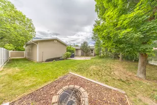 2297 Joni Dr, Layton, UT 84040 - Photo 33