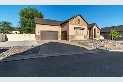 11829 S Pinnacle Acre Ct, Riverton, UT 84065 - Photo 3