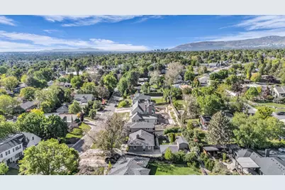 4179 S Holloway Dr, Holladay, UT 84124 - Photo 39
