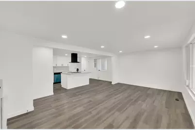2054 W Mark St, Layton, UT 84041 - Photo 3
