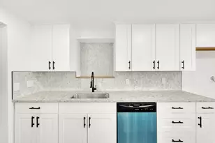2054 W Mark St, Layton, UT 84041 - Photo 9