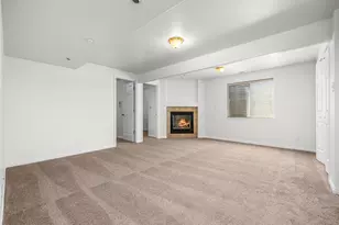 2601 W Bridle Oak Dr, South Jordan, UT 84095 - Photo 19