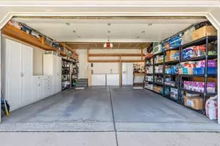 2601 W Bridle Oak Dr, South Jordan, UT 84095 - Photo 29