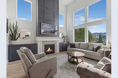 4904 N Mt Nebo Dr, Eagle Mountain, UT 84005 - Photo 9