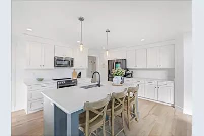 4904 N Mt Nebo Dr, Eagle Mountain, UT 84005 - Photo 13