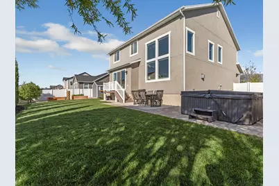 4904 N Mt Nebo Dr, Eagle Mountain, UT 84005 - Photo 35