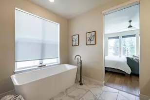 1662 E Hopkins Ln, Salt Lake City, UT 84108 - Photo 29