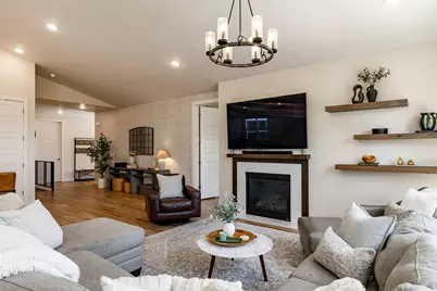 1662 E Hopkins Ln, Salt Lake City, UT 84108 - Photo 11