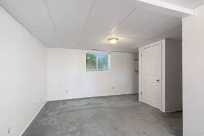 4246 S 6530 W, West Valley, UT 84128 - Photo 23