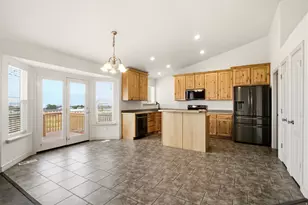 7103 S Sorrento Way, West Jordan, UT 84081 - Photo 7