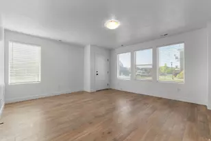 8307 S Durham St, Sandy, UT 84070 - Photo 23