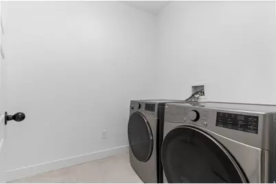 8307 S Durham St, Sandy, UT 84070 - Photo 17