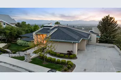 6394 S Canyon Cove Dr, Holladay, UT 84121 - Photo 105