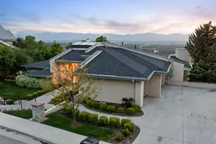 6394 S Canyon Cove Dr, Holladay, UT 84121 - Photo 105