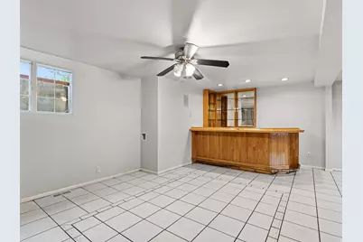 179 E Dorchester Dr N, Salt Lake City, UT 84103 - Photo 9