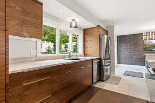 179 E Dorchester Dr N, Salt Lake City, UT 84103 - Photo 17