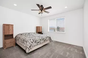 592 E 600 S, Hyrum, UT 84319 - Photo 15