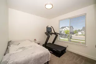 592 E 600 S, Hyrum, UT 84319 - Photo 13