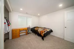 592 E 600 S, Hyrum, UT 84319 - Photo 19