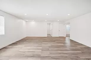 592 E 600 S, Hyrum, UT 84319 - Photo 29