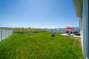 592 E 600 S, Hyrum, UT 84319 - Photo 47