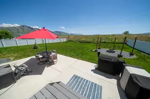 592 E 600 S, Hyrum, UT 84319 - Photo 29