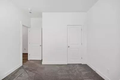 592 E 600 S, Hyrum, UT 84319 - Photo 37
