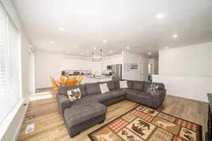 592 E 600 S, Hyrum, UT 84319 - Photo 5