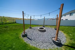 592 E 600 S, Hyrum, UT 84319 - Photo 43