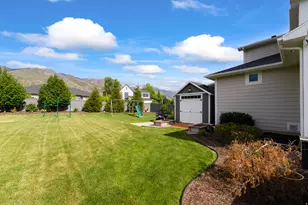 893 E Hollyhock, Fruit Heights, UT 84037 - Photo 71