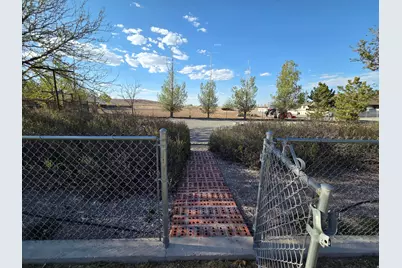 450 W 300 N, Milford, UT 84751 - Photo 9