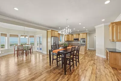 182 S 1300 E, Pleasant Grove, UT 84062 - Photo 13