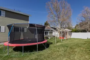 825 W 300 N, Hyrum, UT 84319 - Photo 31