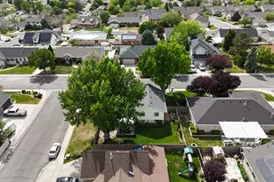 319 S 900 W, Orem, UT 84058 - Photo 35