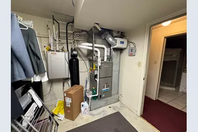 319 S 900 W, Orem, UT 84058 - Photo 25